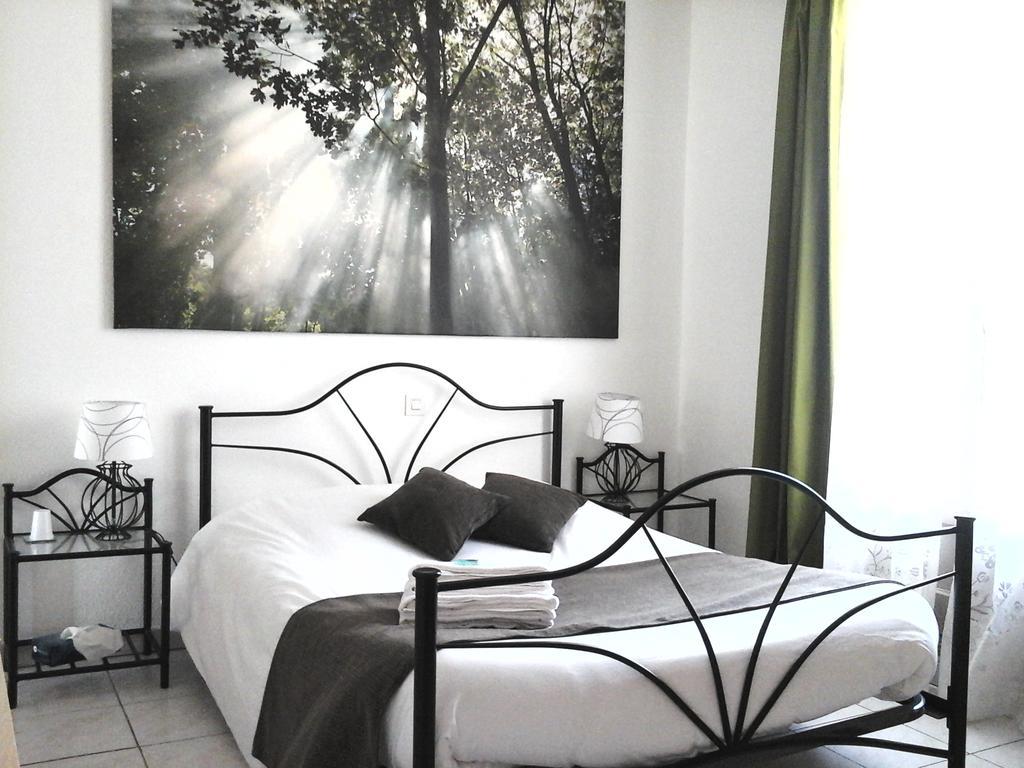 La Cle D'Or Bed & Breakfast Servian Cameră foto